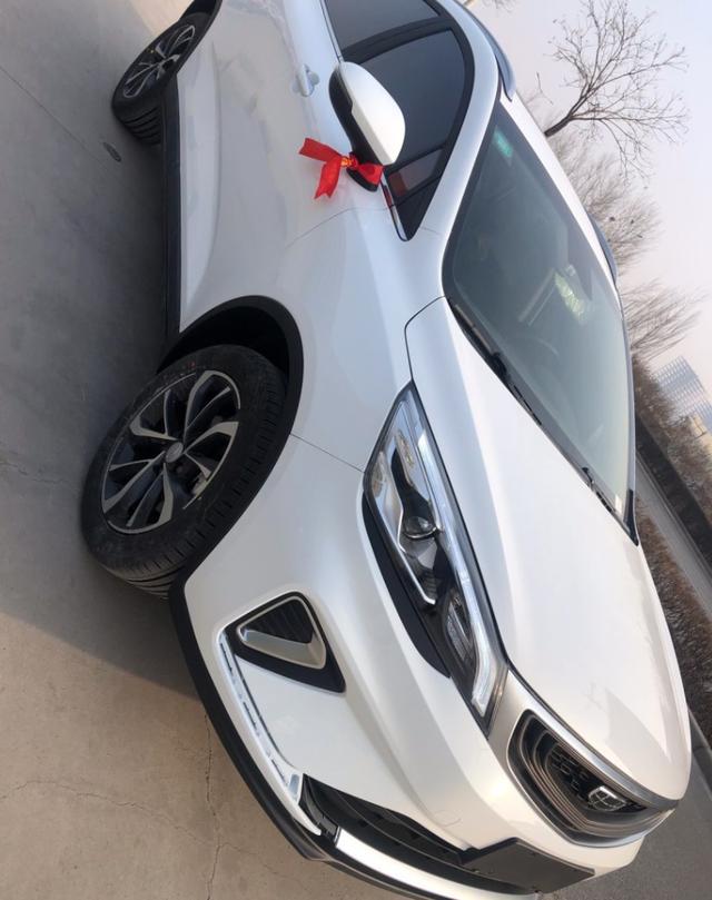 只是因为在“车”群中多看了你一眼！@吉利汽车