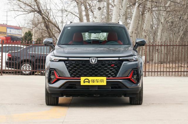 新手想买安全的SUV，全新CS35PLUS和吉利缤越怎么选
