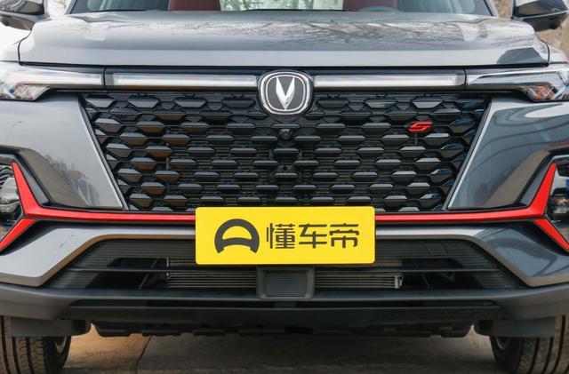 新手想买安全的SUV，全新CS35PLUS和吉利缤越怎么选