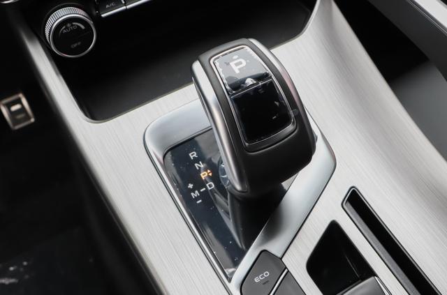 新手想买安全的SUV，全新CS35PLUS和吉利缤越怎么选