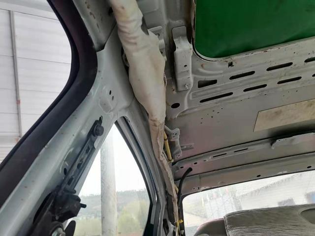 车主贪图便宜买了泡水车，开了1万公里，胖哥也不知道到底谁赚了