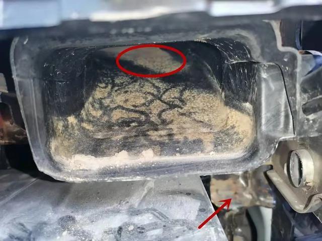 车主贪图便宜买了泡水车，开了1万公里，胖哥也不知道到底谁赚了