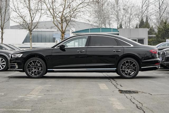 21款奥迪A8L 60 TFSI｜接近200万的售价值不值？