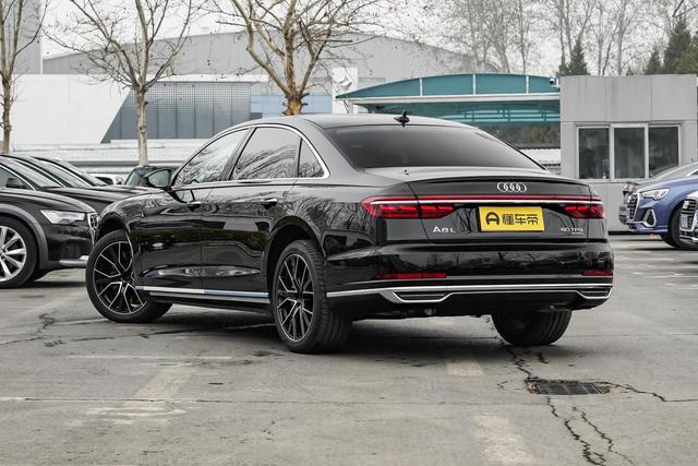 21款奥迪A8L 60 TFSI｜接近200万的售价值不值？