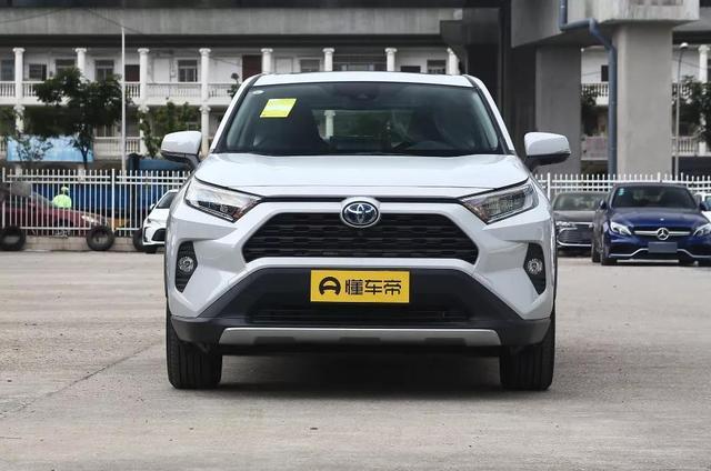 RAV4荣放VS威兰达，都是丰田SUV，谁更值得入手？