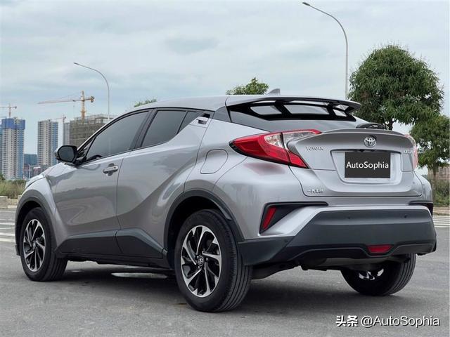 小型SUV车型中，奕泽IZOA表现抢眼