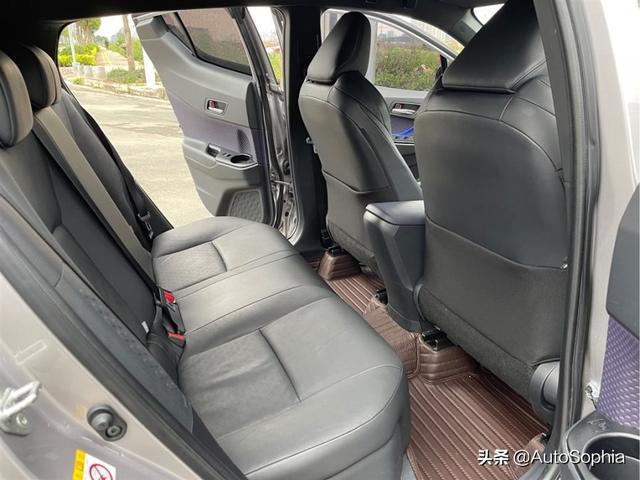 小型SUV车型中，奕泽IZOA表现抢眼