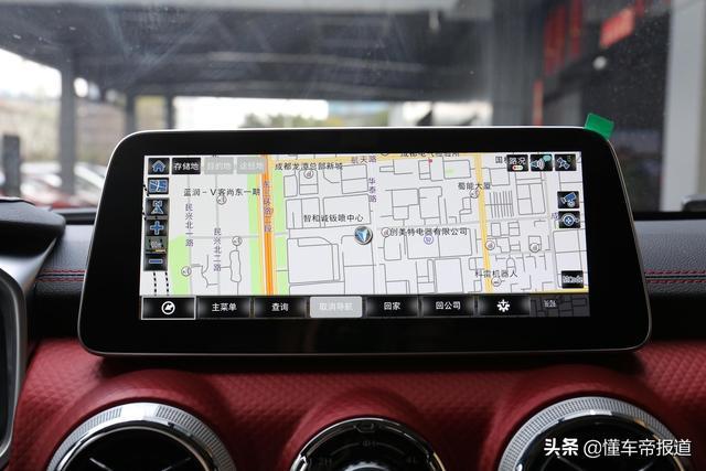 新车｜竞争坦克300？BJ40刀锋英雄版上市，16.99万起