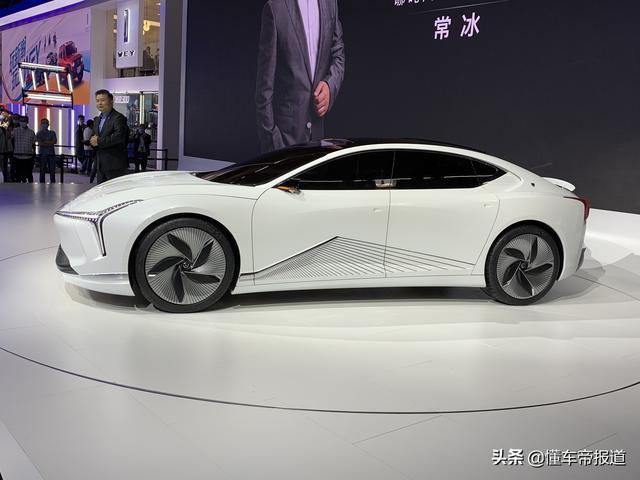 新车｜哪吒全新车型EP40将亮相上海车展，续航达1100公里