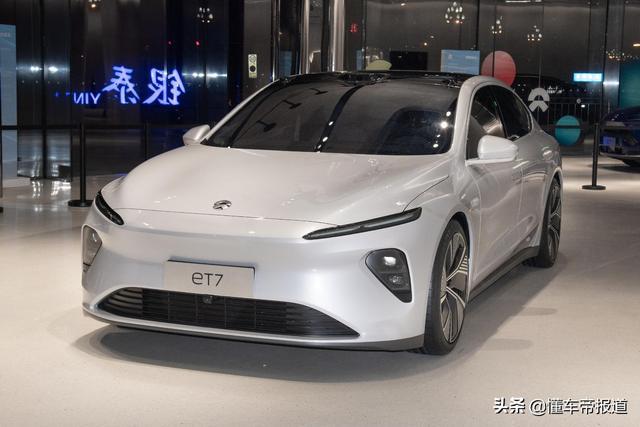 新车｜哪吒全新车型EP40将亮相上海车展，续航达1100公里