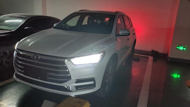 喜提人生第一台国产家用SUV