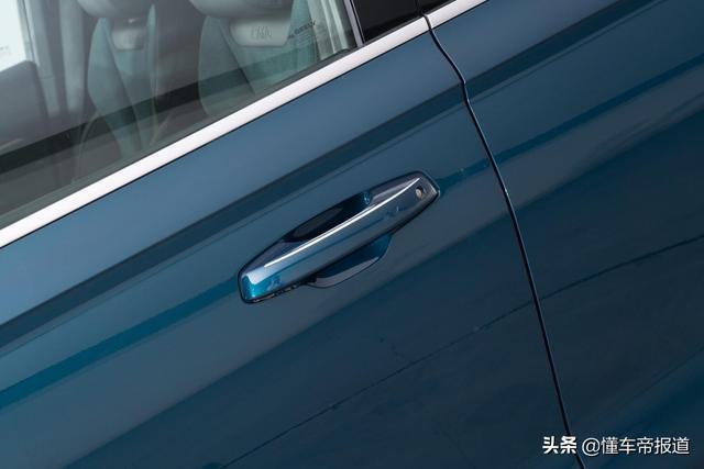 新车 | 搭沃尔沃同款动力，吉利星越L实车亮相！硬刚合资品牌SUV？