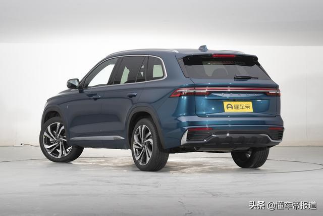 新车 | 搭沃尔沃同款动力，吉利星越L实车亮相！硬刚合资品牌SUV？