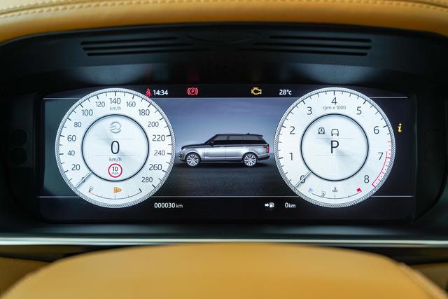 售价321万，5.0T+V8，头等舱后排，实拍揽胜创世加长版