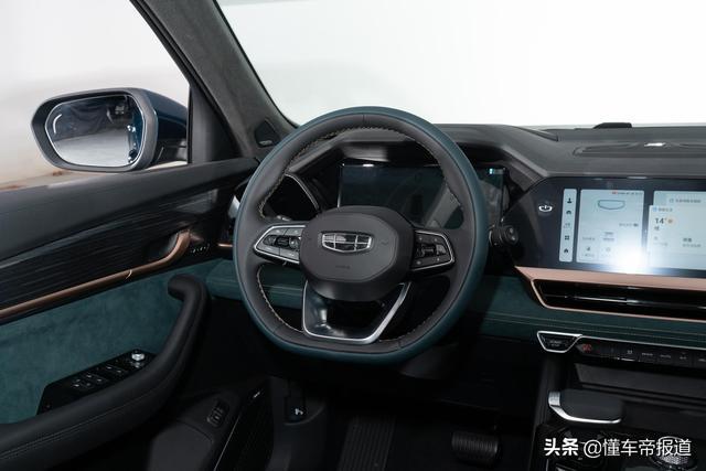 新车 | 搭沃尔沃同款动力，吉利星越L实车亮相！硬刚合资品牌SUV？