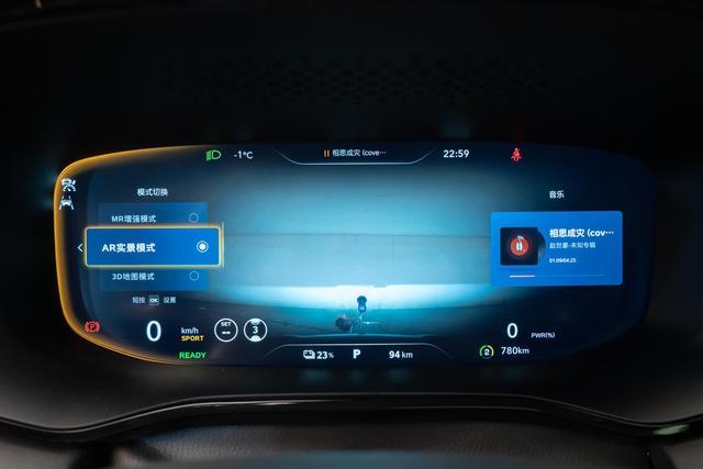真5G、自动泊车、声控驾驶，这台SUV各种“黑科技”加身！