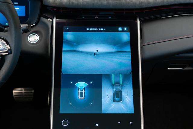 真5G、自动泊车、声控驾驶，这台SUV各种“黑科技”加身！