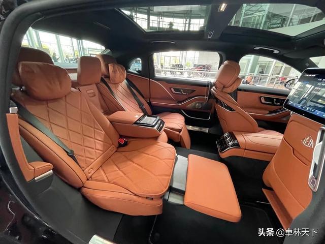观奔驰迈巴赫S480有感：落地两百万的车，配置上能不能走点心？