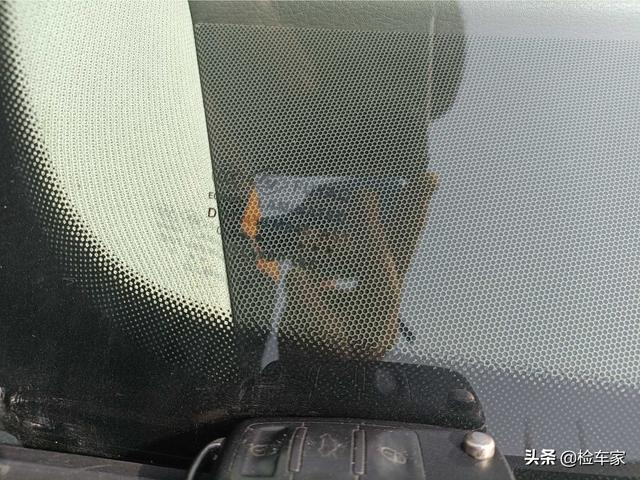 大爷始终是大爷，骑自行车去买奥迪A8，点一支烟看破一切