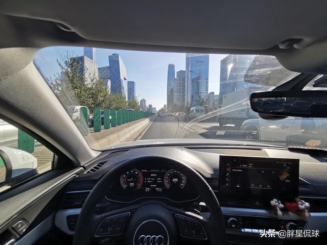 2020款奥迪A4L，一万公里用车感受，跟大伙唠唠