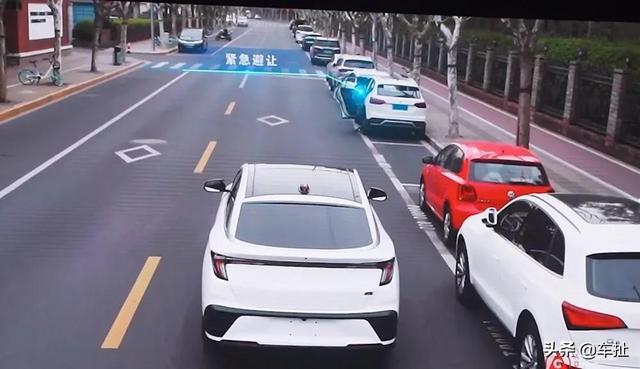 华为一出手就是王炸，极狐阿尔法S上市，25.19万起