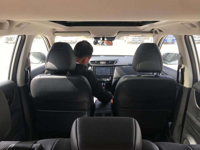 日产奇骏一辆实用的SUV