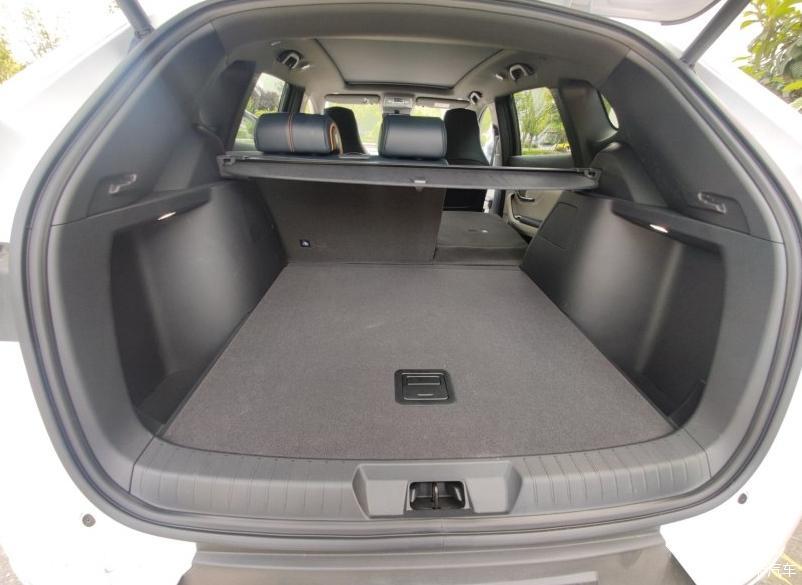 宋提车作业比亚迪宋plus真实驾驶感受