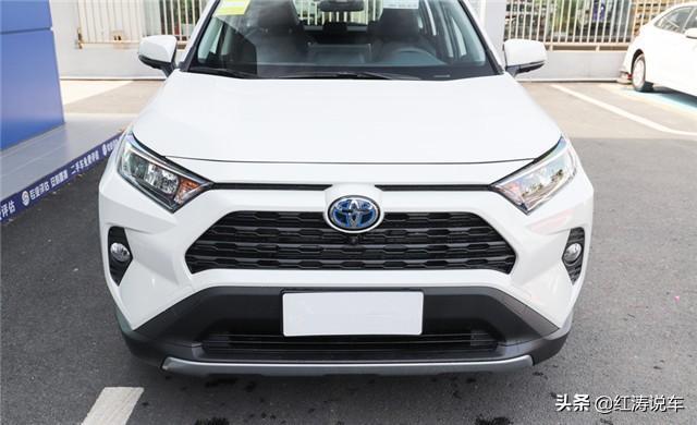 RAV4荣放价格坚挺，本田CR-V的老对手，都有哪些优缺点