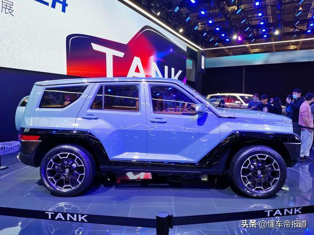 新车｜双旗舰来袭 坦克700/800亮相