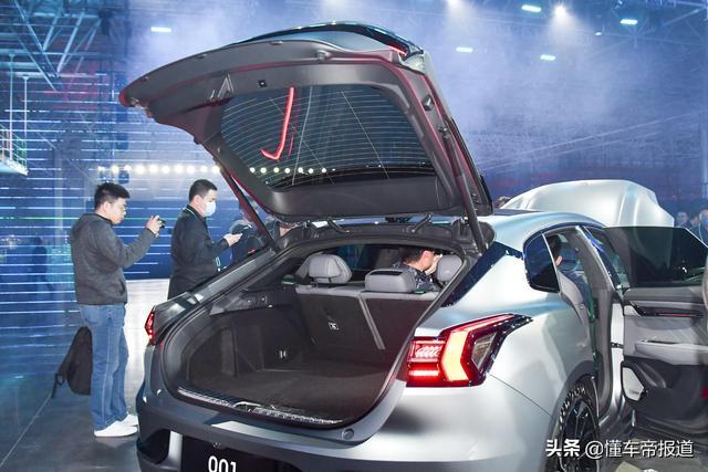新车｜极客玩家的新宠！极氪001深度解析