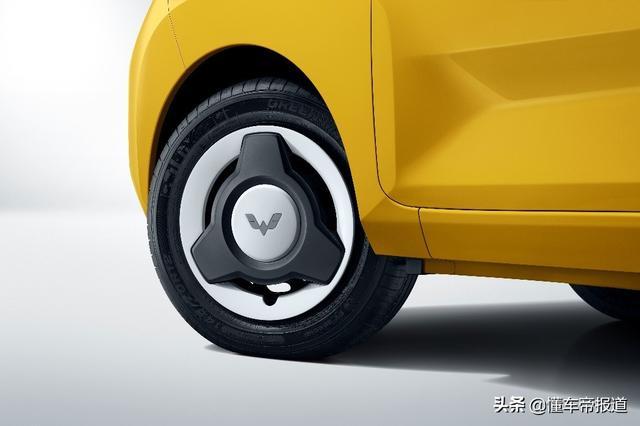 新车 | 俘获女车主？新款宏光MINI EV马卡龙内饰曝光