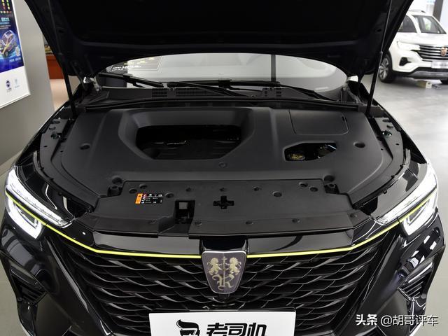帅气又实用的国产SUV，轴距超过2米7，实拍荣威RX5