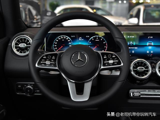 便宜还能选7座，拥有奔驰SUV的门槛也不高，实拍奔驰GLB