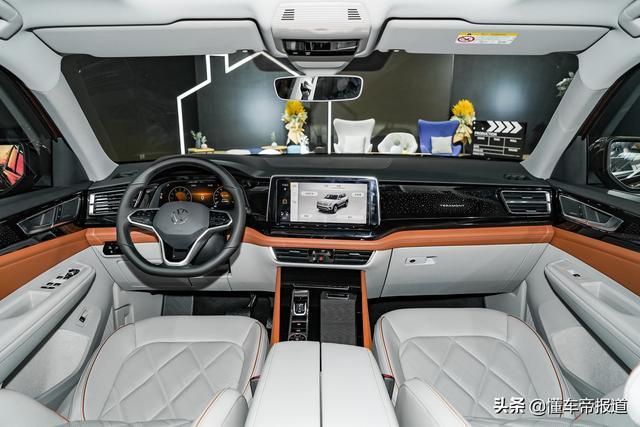 新车｜坦克800霸榜！奥迪A7L、奔驰C级争雄！上海车展重磅车Top10