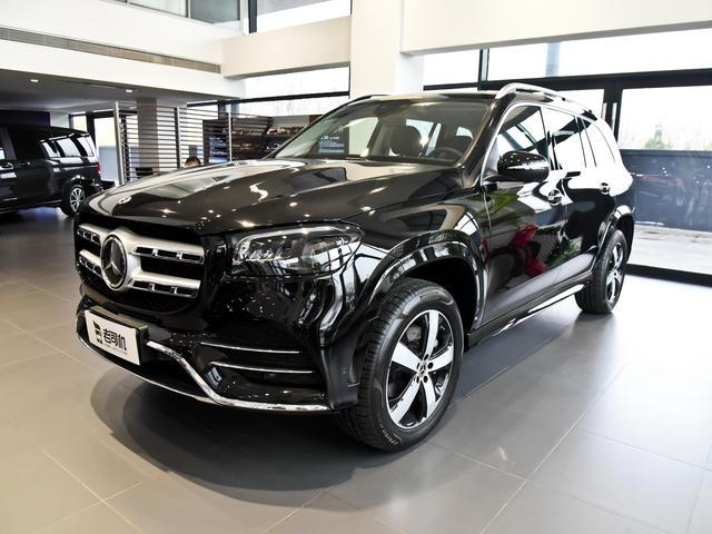 比人都高的豪华旗舰SUV，7座设计原装进口，带你看奔驰GLS