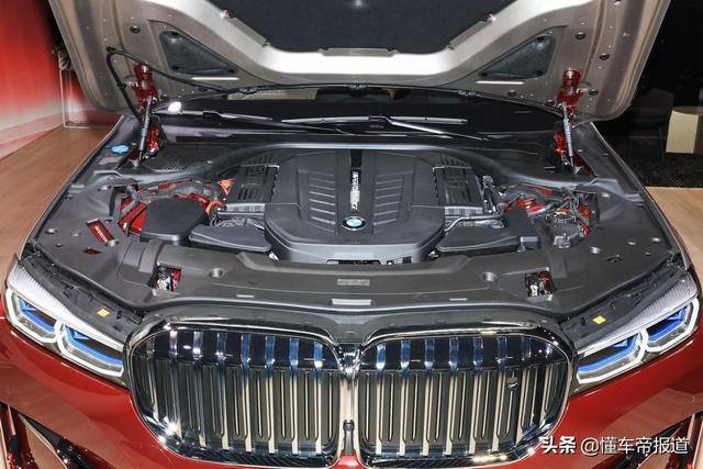新车 | 售261.2万元，宝马7系耀影特别版上市，搭载V12发动机