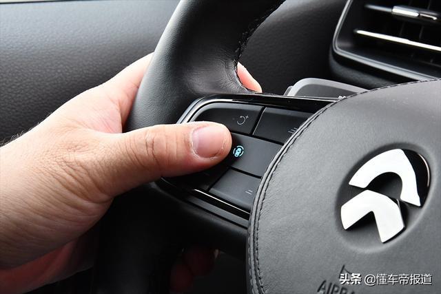 新车 | 能否摆脱里程焦虑？试驾蔚来ES6 100千瓦时版本