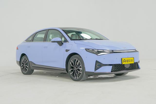 关注丨小鹏汽车2020年亏损近30亿元，遭两大主要股东减持