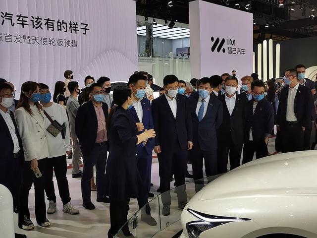 五款最新中大型国产电动车盘点：谁是流量王，谁是销量王？