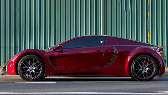 vegaevx提车作业真正的平民超跑30多万就有815匹外形酷似法拉利