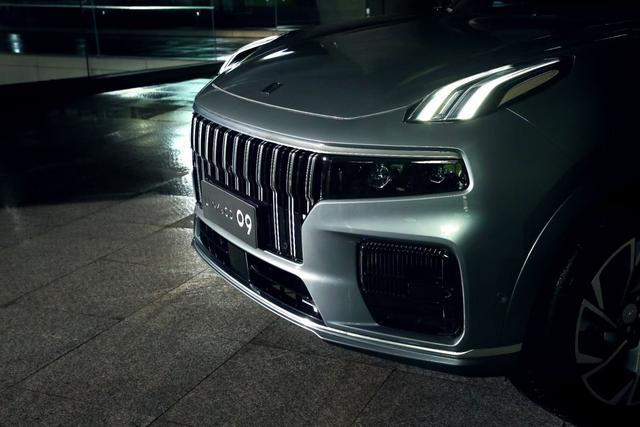 领克品牌最新旗舰SUV，领克09开启沙漠测试