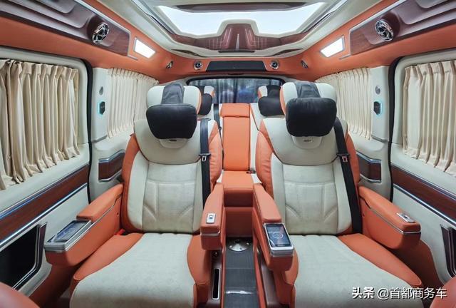 奔驰首款小高顶商务车，2021款2.0T AUXUN傲旋纵横四海，首次亮相