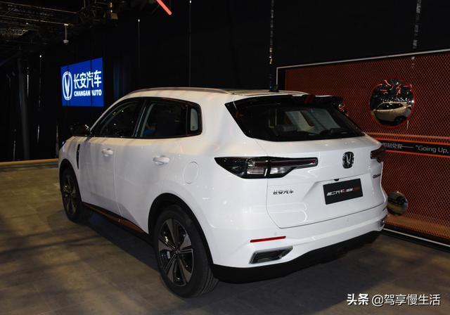 第二代长安CS55PLUS将于9月上市 将配备人脸识别
