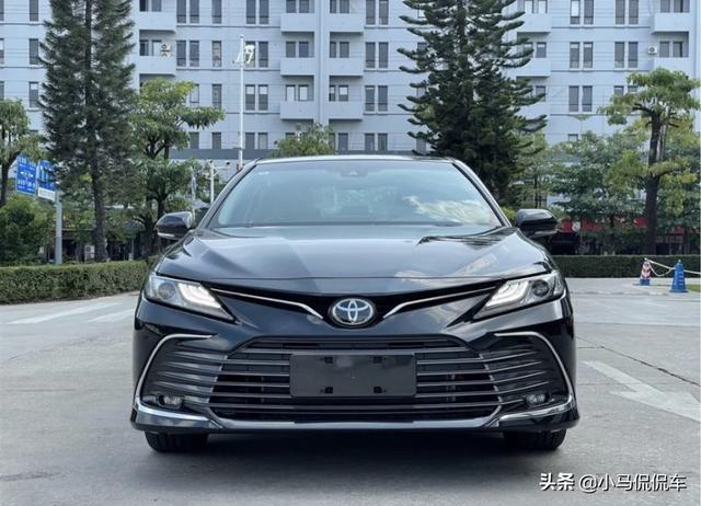 以前不知丰田好，错把大众当成宝。对比凯美瑞和迈腾，差距真大