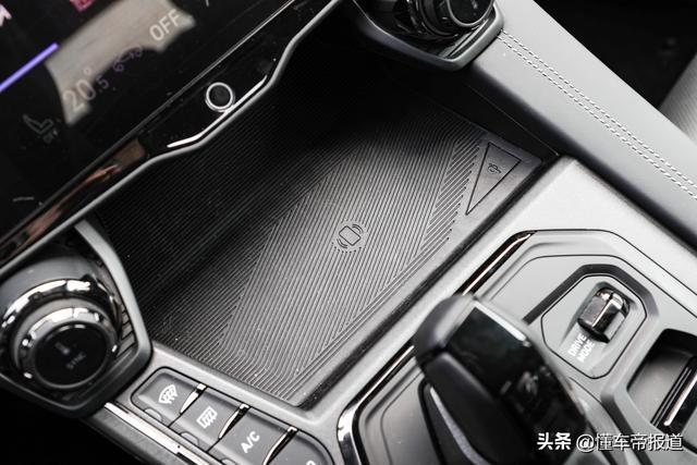 新车｜吸引人的不只是绿牌 试驾领克01 PHEV