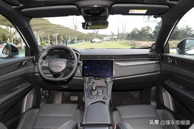 新车｜吸引人的不只是绿牌 试驾领克01 PHEV