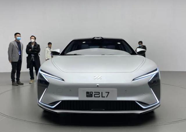 四大国产“C级车”来袭，都是“狠角色”，谁能超越比亚迪汉？