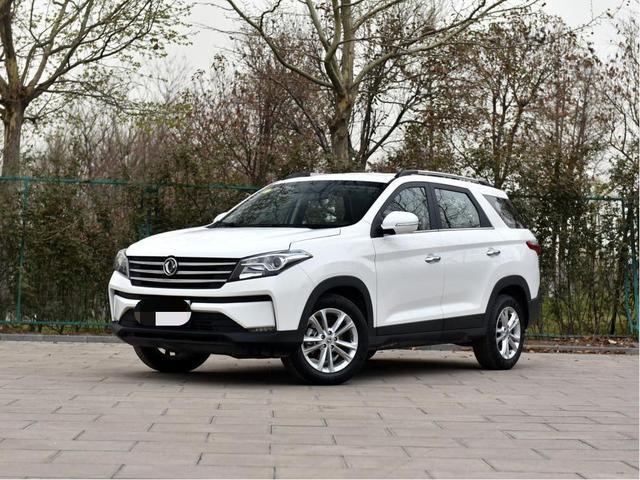 2.0L排量才卖6.79万，还标配定速巡航和倒影，这款SUV实用至上