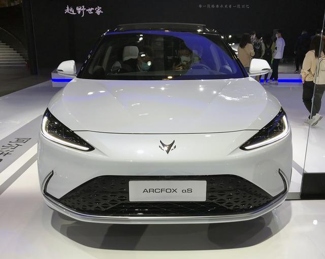 四大国产“C级车”来袭，都是“狠角色”，谁能超越比亚迪汉？