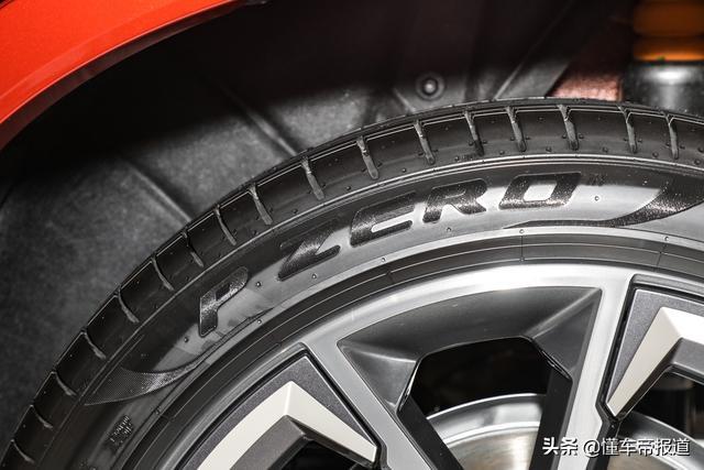 新车｜运动感加倍且个性十足 实拍2021款宝马X2耀夜版